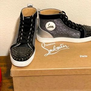 Like New Christian Louboutin!